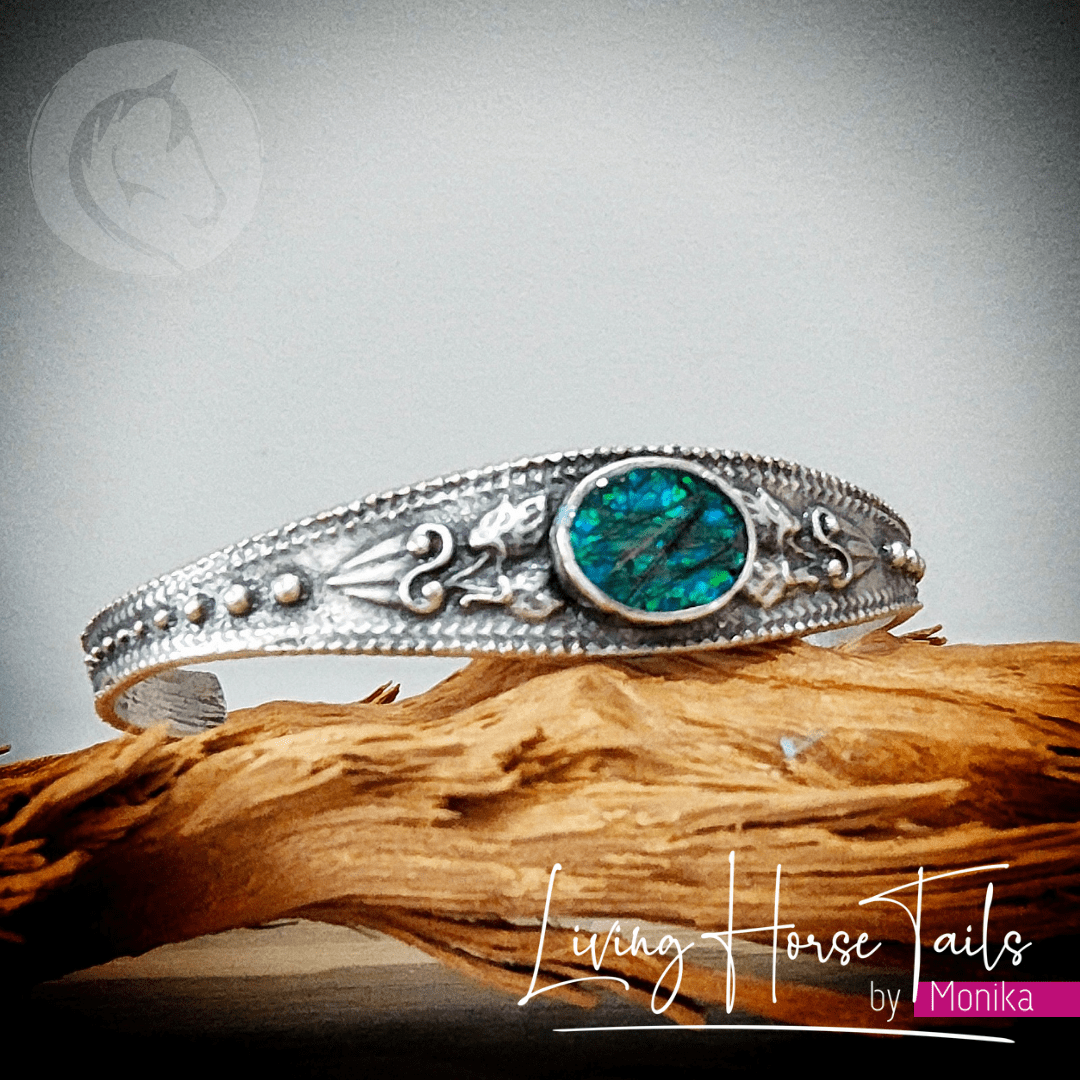 Living Horse Tails Silver and Gold tone Brass jewellery Custom jewellery Monika Australia horsehair keepsake