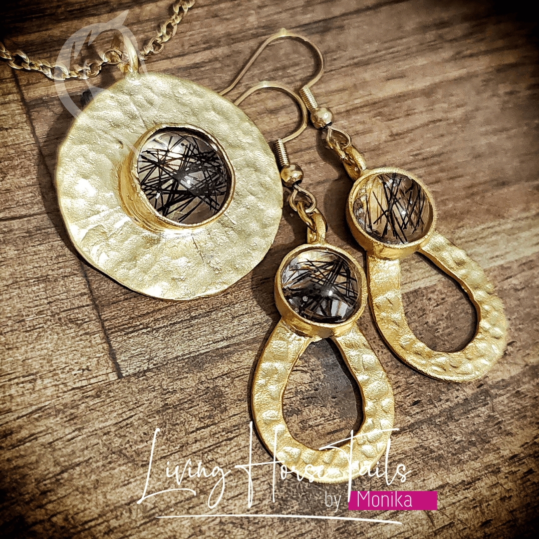 Living Horse Tails Gold tone keepsake pendant Custom jewellery Monika Australia horsehair keepsake
