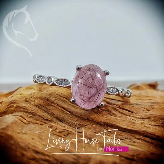 Living Horse Tails Keepsake memorial ring - Style 1 Custom jewellery Monika Australia horsehair keepsake