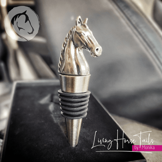 Load image into Gallery viewer, Living Horse Tails Wine Bottle Stopper Custom jewellery Monika Australia horsehair keepsake
