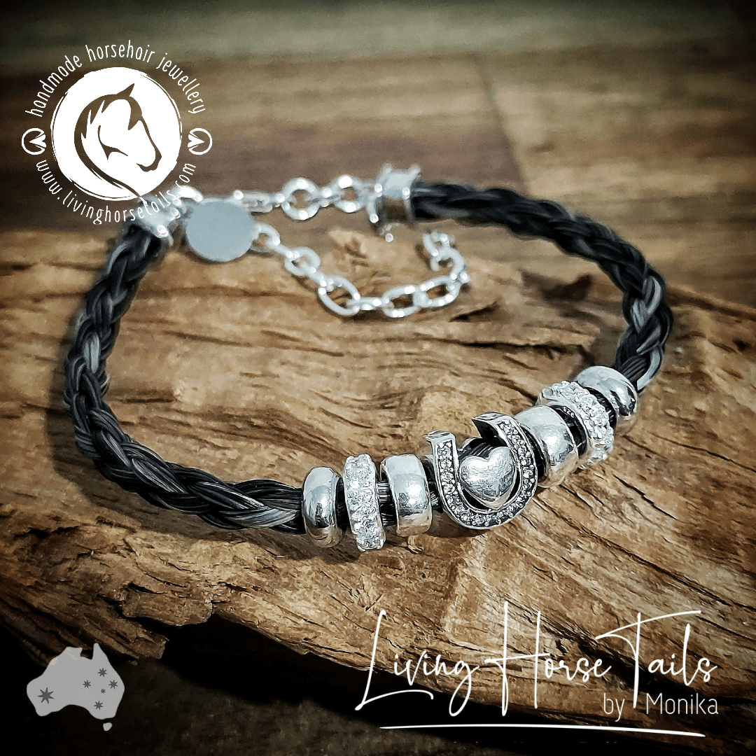 Heart in Horseshoe Sterling Silver Horsehair bracelet Living