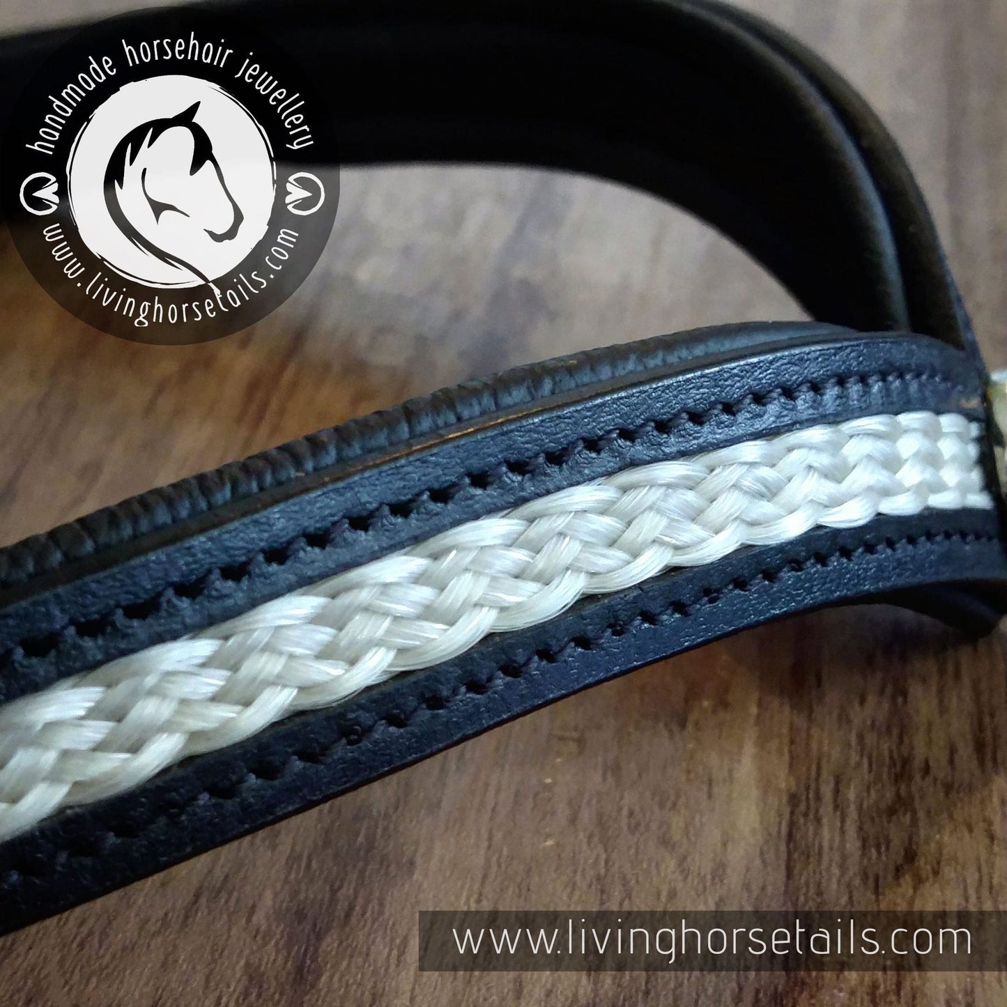 Load image into Gallery viewer, Living Horse Tails Leather V Browband with Braided Horsehair Inlay Custom jewellery Monika Australia horsehair keepsake
